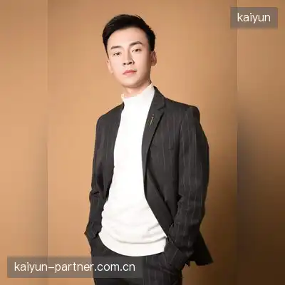 余浩然